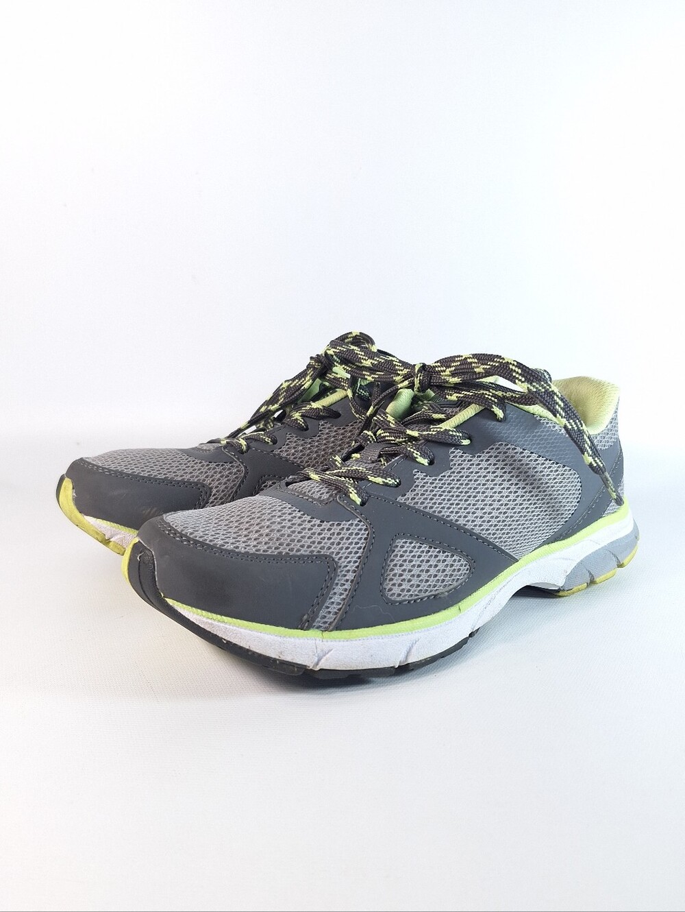 Vionic Tokyo Fitness Sneakers Trainers Walking Shoes Athletic Women’s size 8.5